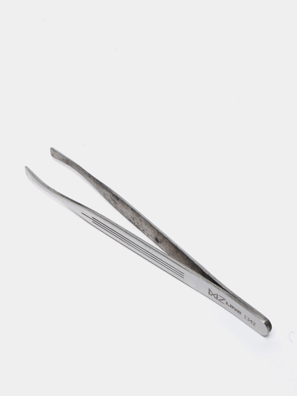Пинцет для бровей прямой Mertz A1342, 8 см