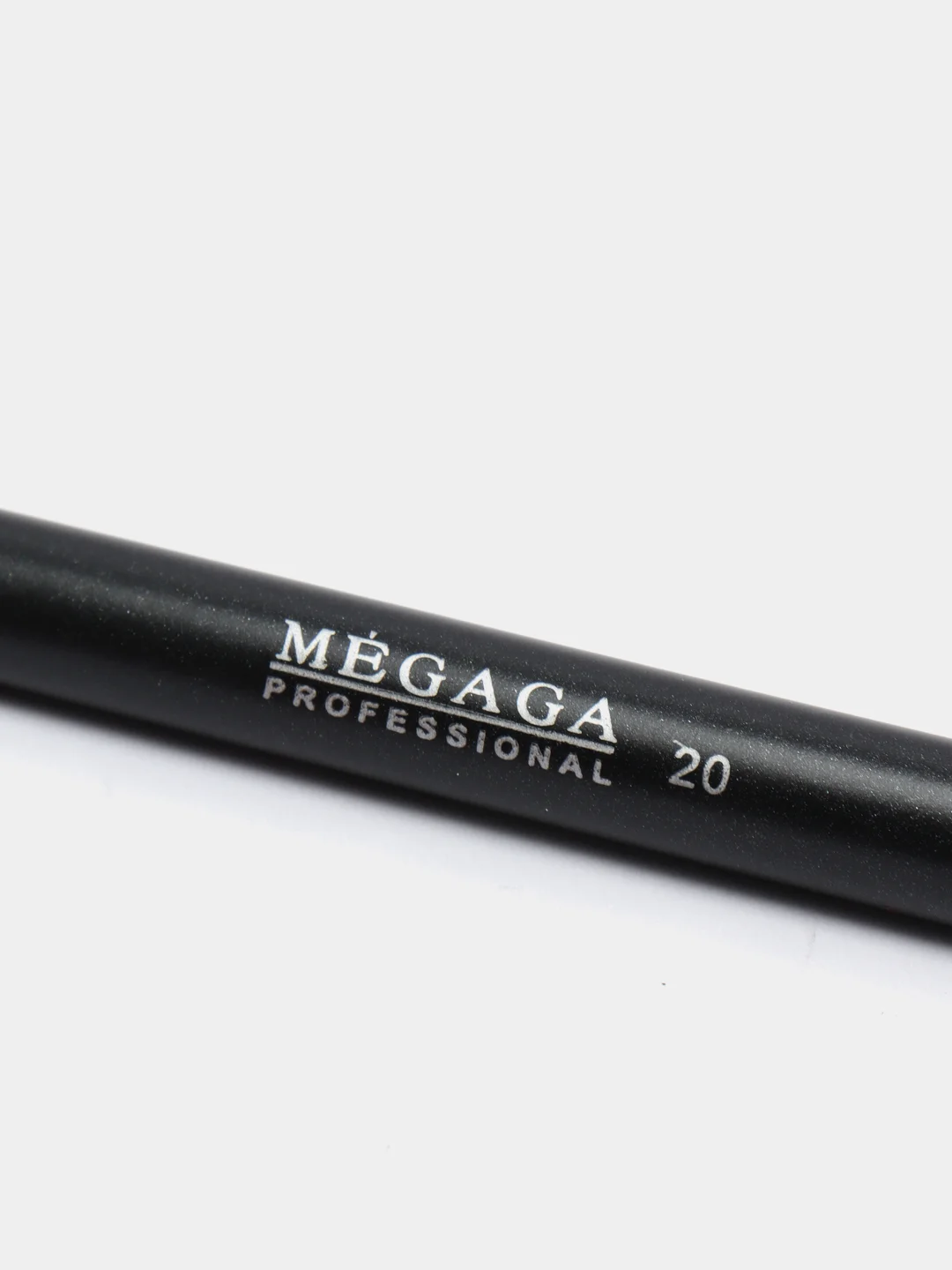 Megaga №20 натуральная кисть для растушевки теней