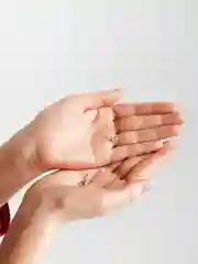 Бежевый меланж кулон на леске