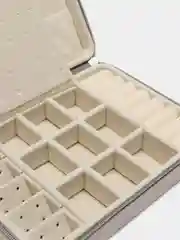 Белый шкатулка для хранения украшений, аксессуаров, драгоценностей
