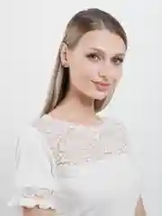 Toп-футболка из вискозы с кружевом