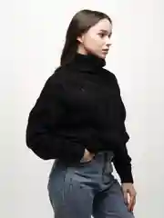 Черный свитер женский вязаный