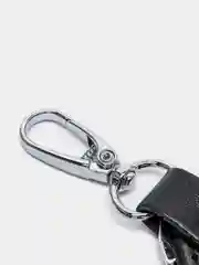 Брелок с автомобильным логотипом