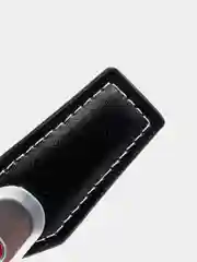 Брелок автомобильный металлический с логотипом