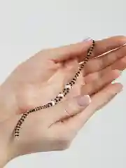 Черный браслет из бисера со звездами