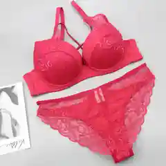 Розовый комплект нижнего белья для женщин