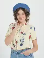 Желтый блузка женская, с короткими рукавами