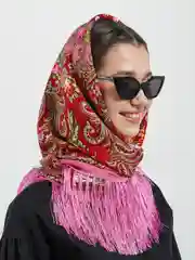 Розовый платок женский, в русском стиле, с бахрамой, с цветами
