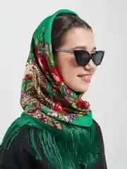 Лесной зеленый платок женский, в русском стиле, с бахрамой, с цветами