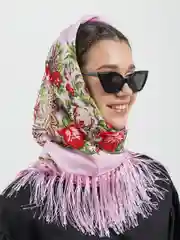 Розовый женский русский платок, с бахромой