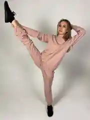 Спортивные брюки, джоггеры
