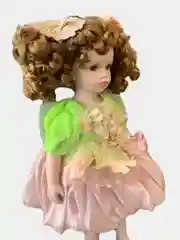 Коллекционная фарфоровая кукла "Фея весны", высота 42 см