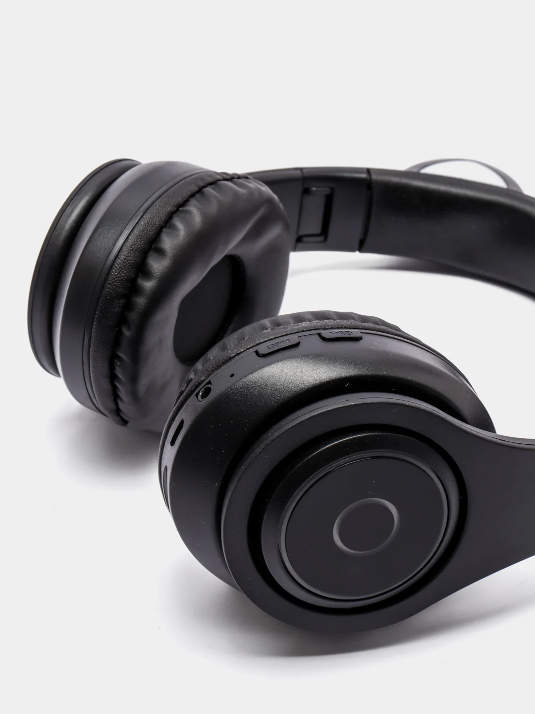 Черный беспроводные bluetooth наушники, со светящимися ушками