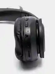 Черный беспроводные bluetooth наушники, со светящимися ушками