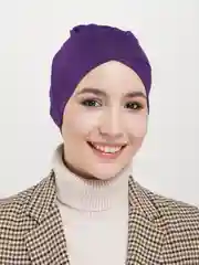 Фиолетовый бони наискосок из ткани калифорния, чепчик, шапочка