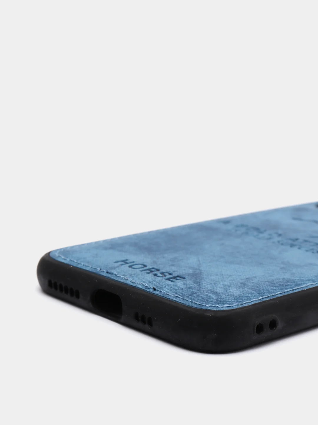 Синий дизайнерский чехол на iPhone с конем