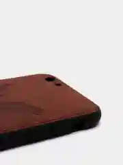 Коричневый дизайнерский чехол на iPhone с орлом