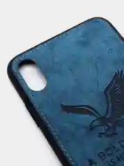 Синий дизайнерский чехол на iPhone с орлом