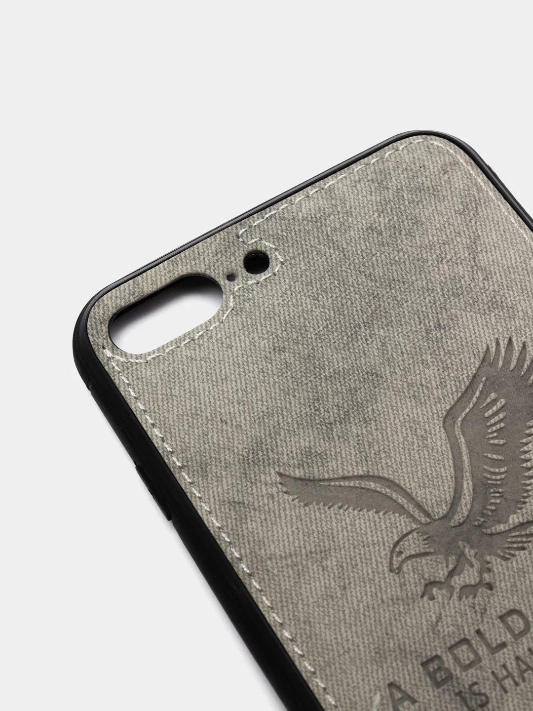 Серый дизайнерский чехол на iPhone с орлом