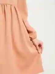 Бежевый платье женское