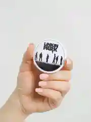 Серый значок "Linkin park" из серии "Рок", 56 мм
