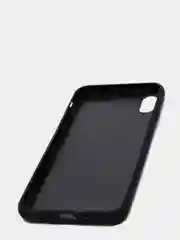 Черный дизайнерский чехол на iPhone с конем
