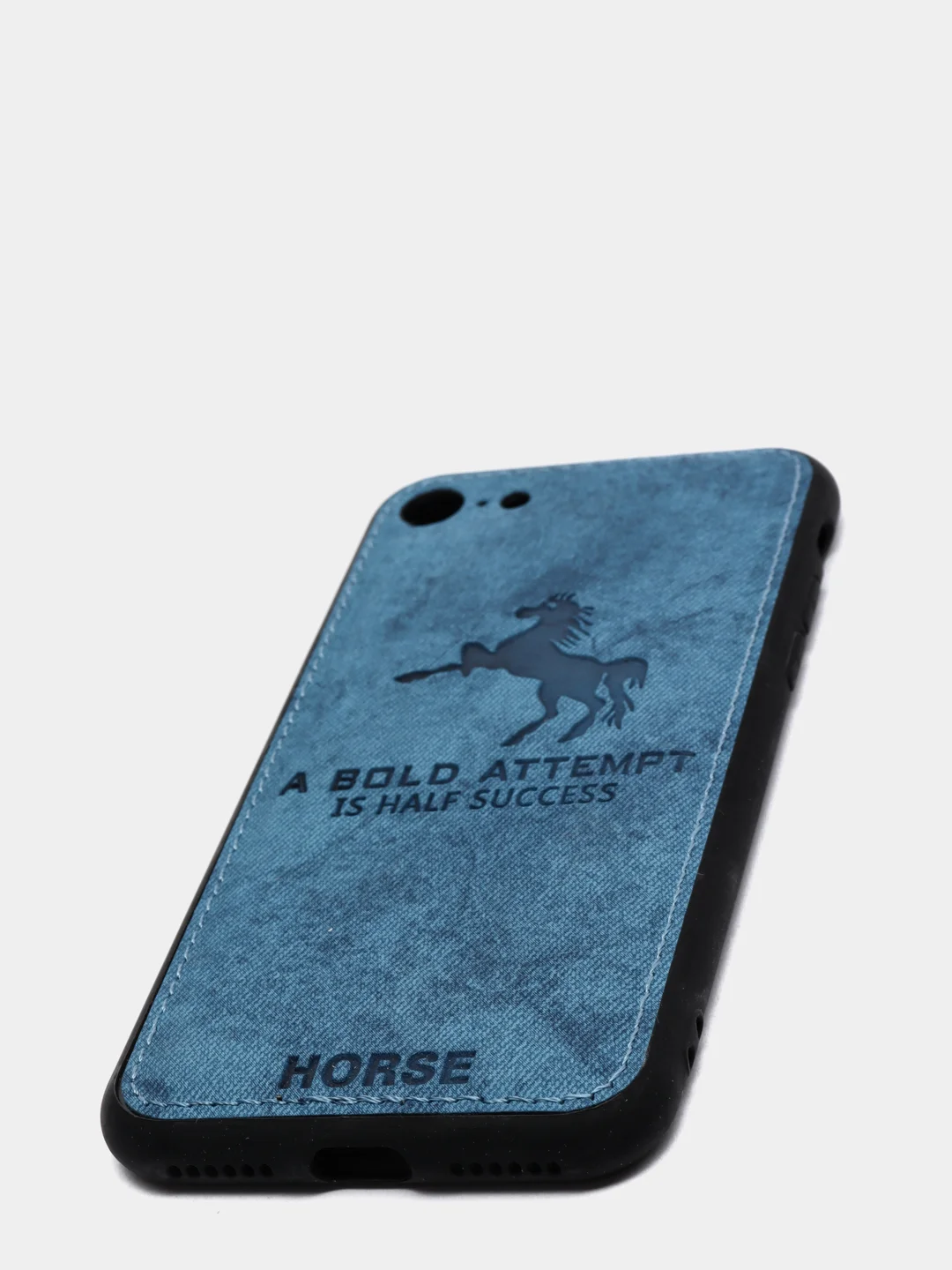 Синий дизайнерский чехол на iPhone с конем