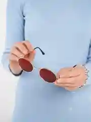 Красный солнцезащитные очки