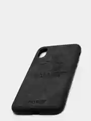 Черный дизайнерский чехол на iPhone с конем