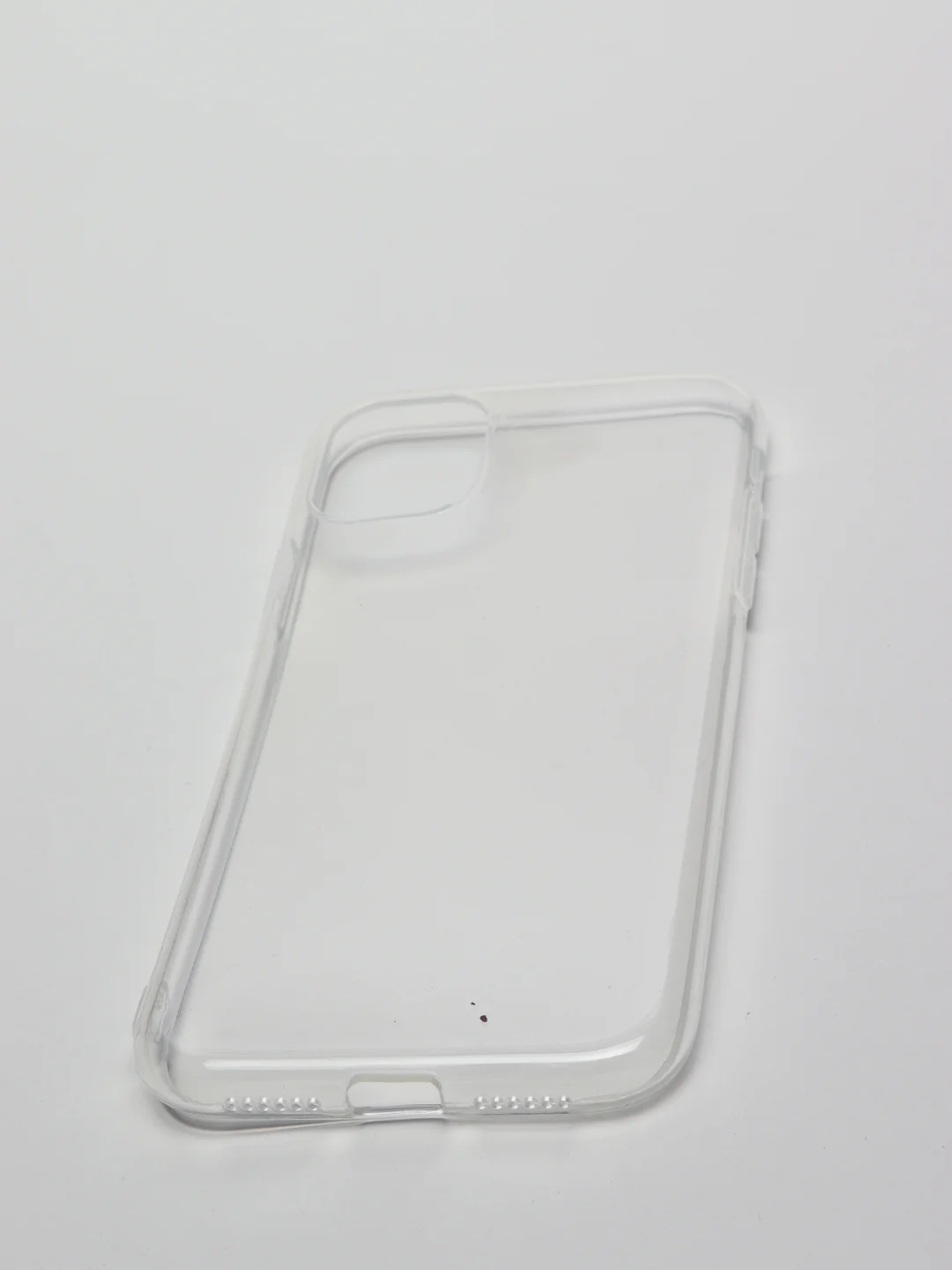Прозрачный чехлы на iPhone