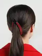 Красный заколки "краб"