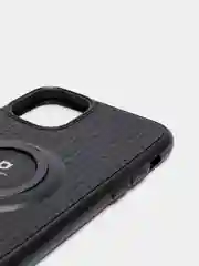 Угольный чехол iPhone 11