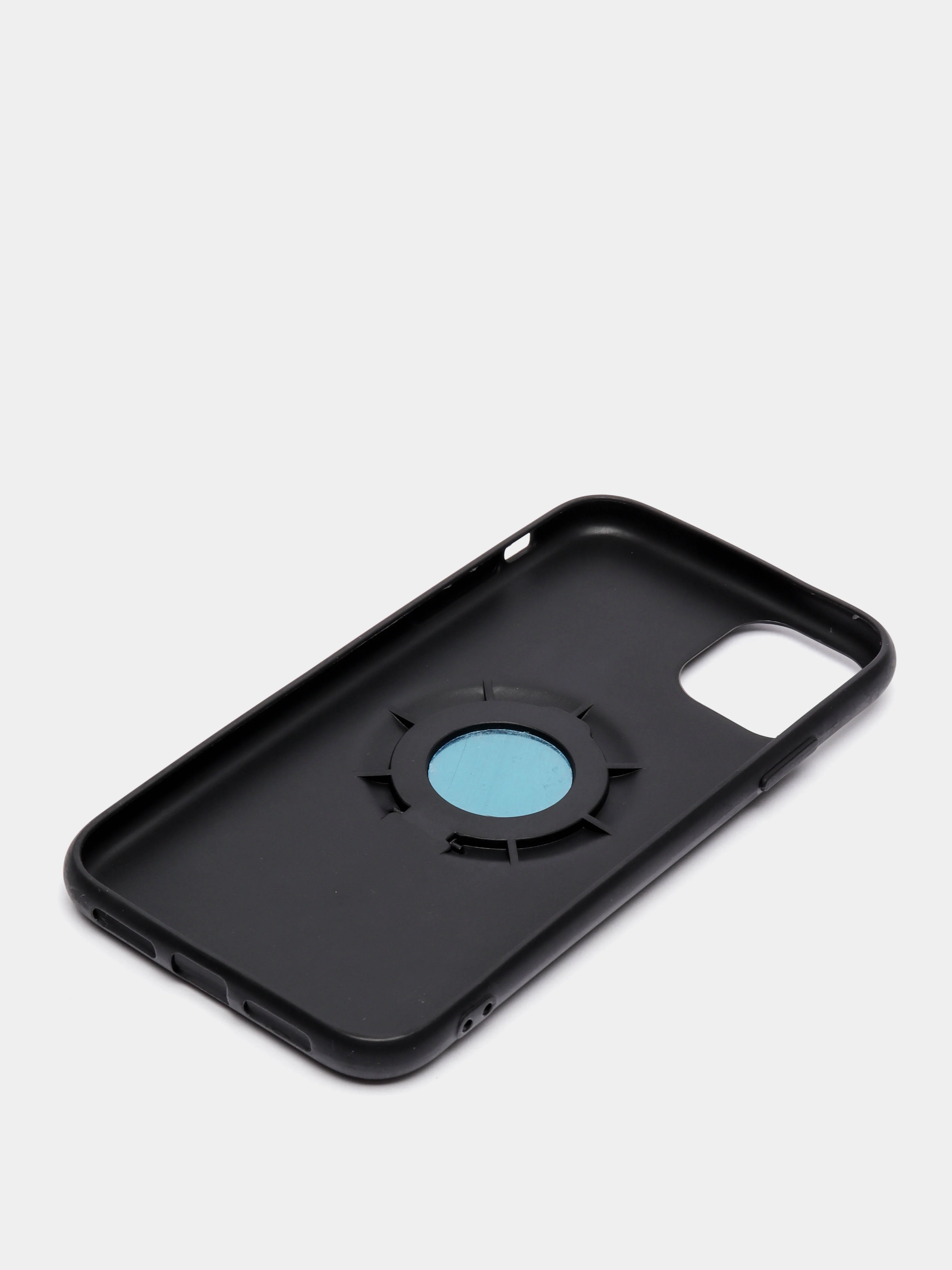 Угольный чехол iPhone 11
