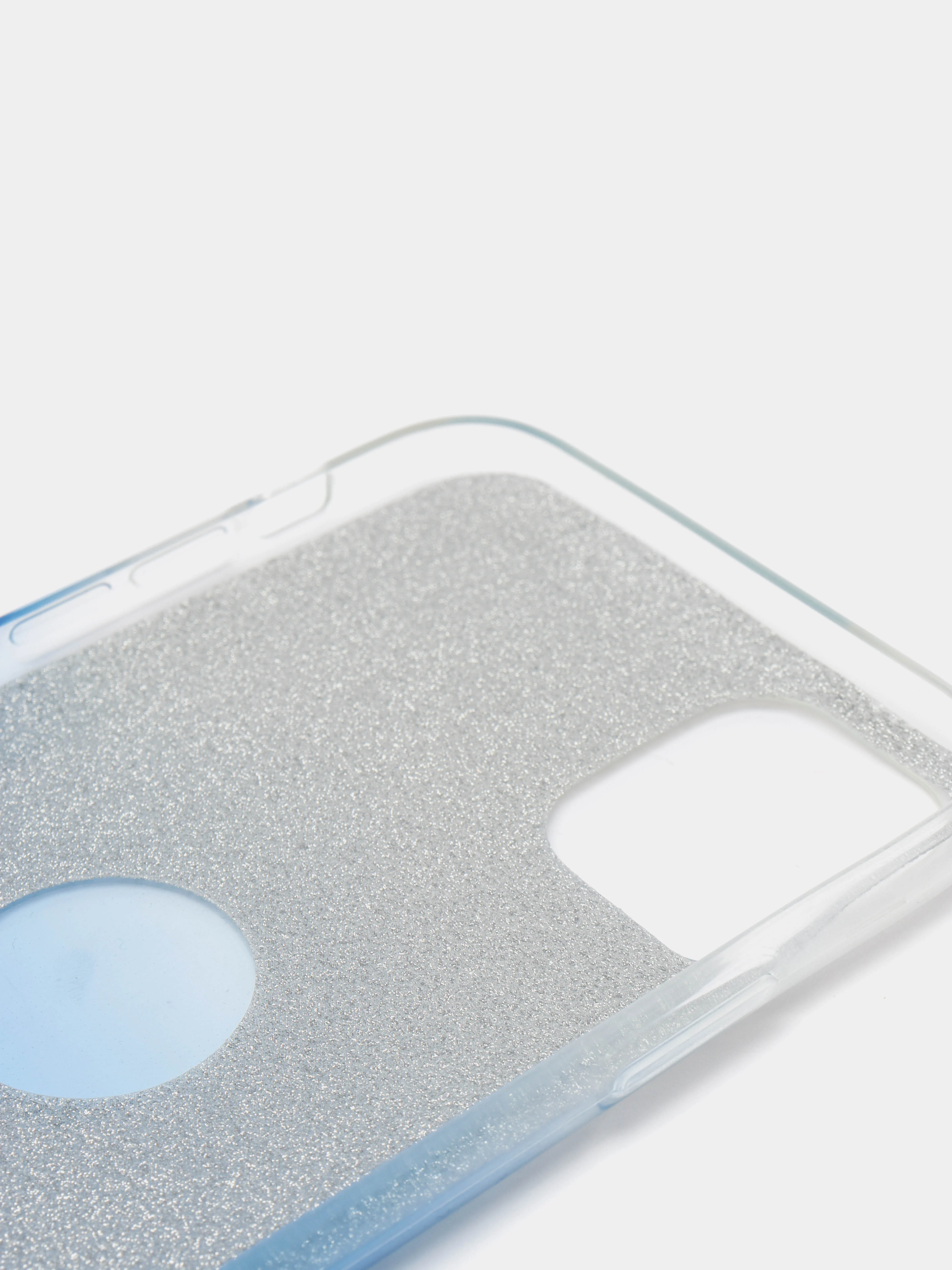 Светло-синий чехол iPhone 11