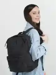 Черный рюкзак разных цветов женский спортивный
