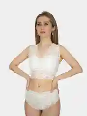 Белый комплект женского кружевного белья