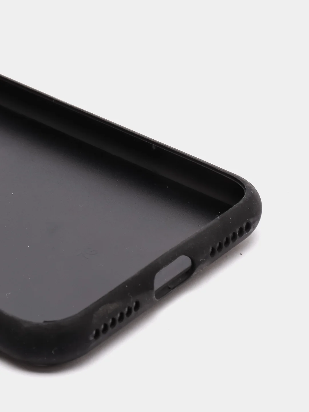 Серый дизайнерский чехол на iPhone с конем