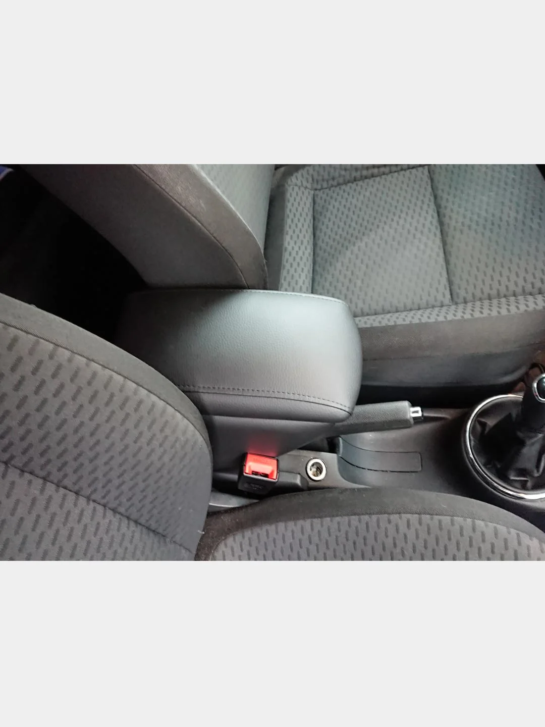 Подлокотник Шкода Фабия 2 (Skoda Fabia 2) и Шкода Румстер (Skoda Roomster), премиум