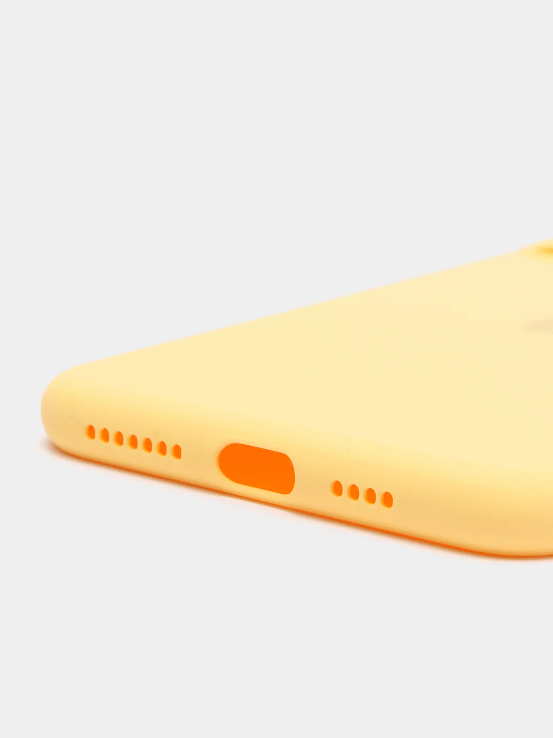 Желтый чехол iPhone 11 Pro Max Silicon case