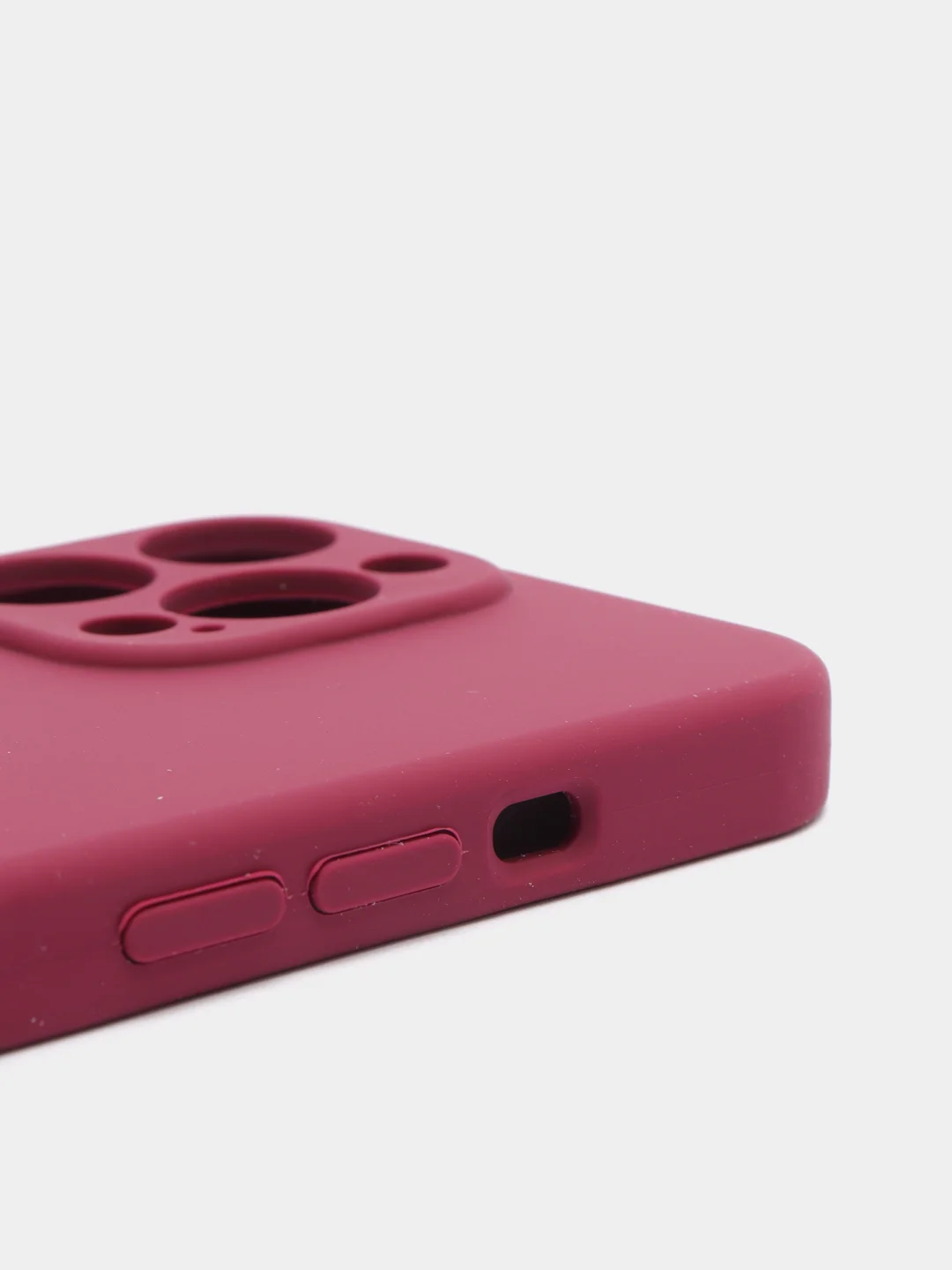 Багровый чехол Silicone Case для iPhone 13 Pro, с защитой камеры, закрытый низ