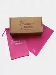 Белый солнцезащитные очки женские/ Актуальные цвета/ Очки кошки в стиле ретро в чехле