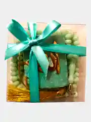 Подарочный набор Коран и мусульманские четки (тасбих) в красивой упаковке