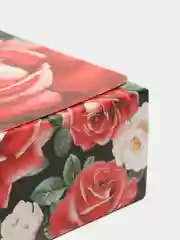 Подарочная коробка с ленточкой и надписью Самой лучшей