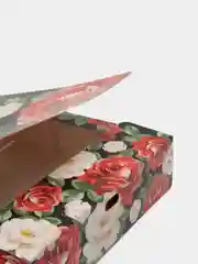 Подарочная коробка с ленточкой и надписью Самой лучшей