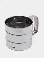 Кружка-сито для просеивания муки