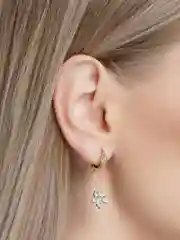 Серьги женские с подвеской "Цветок"