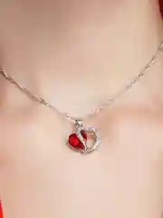 Красный цепочка женская с подвеской "Сердце"