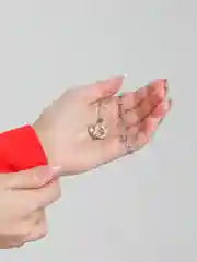 Кремовый цепочка женская с подвеской "Сердце"