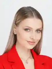 Бежевый цепочка женская с подвеской "Сердце"