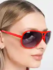 Очки солнцезащитные